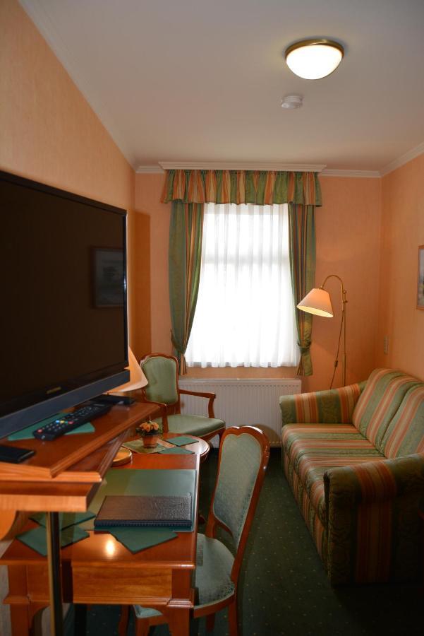 Hotel Alter Kutschenbauer - Wernigerode Dış mekan fotoğraf