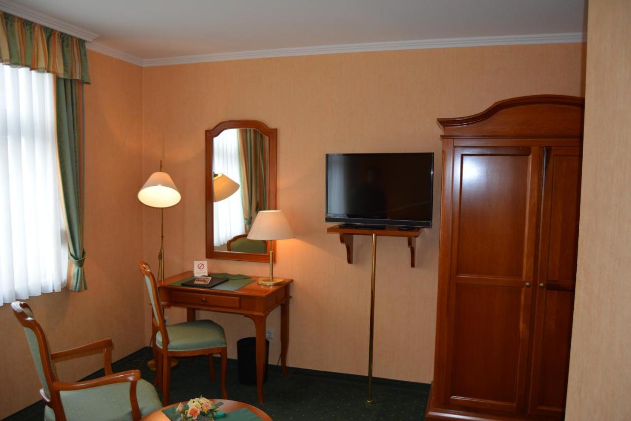 Hotel Alter Kutschenbauer - Wernigerode Dış mekan fotoğraf